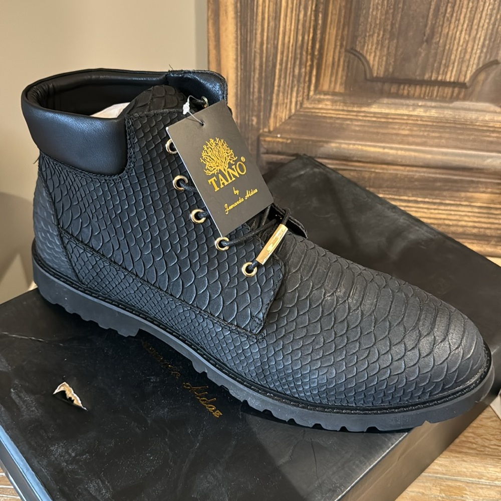 Men’s Tayno Boots - Picture 4 of 7